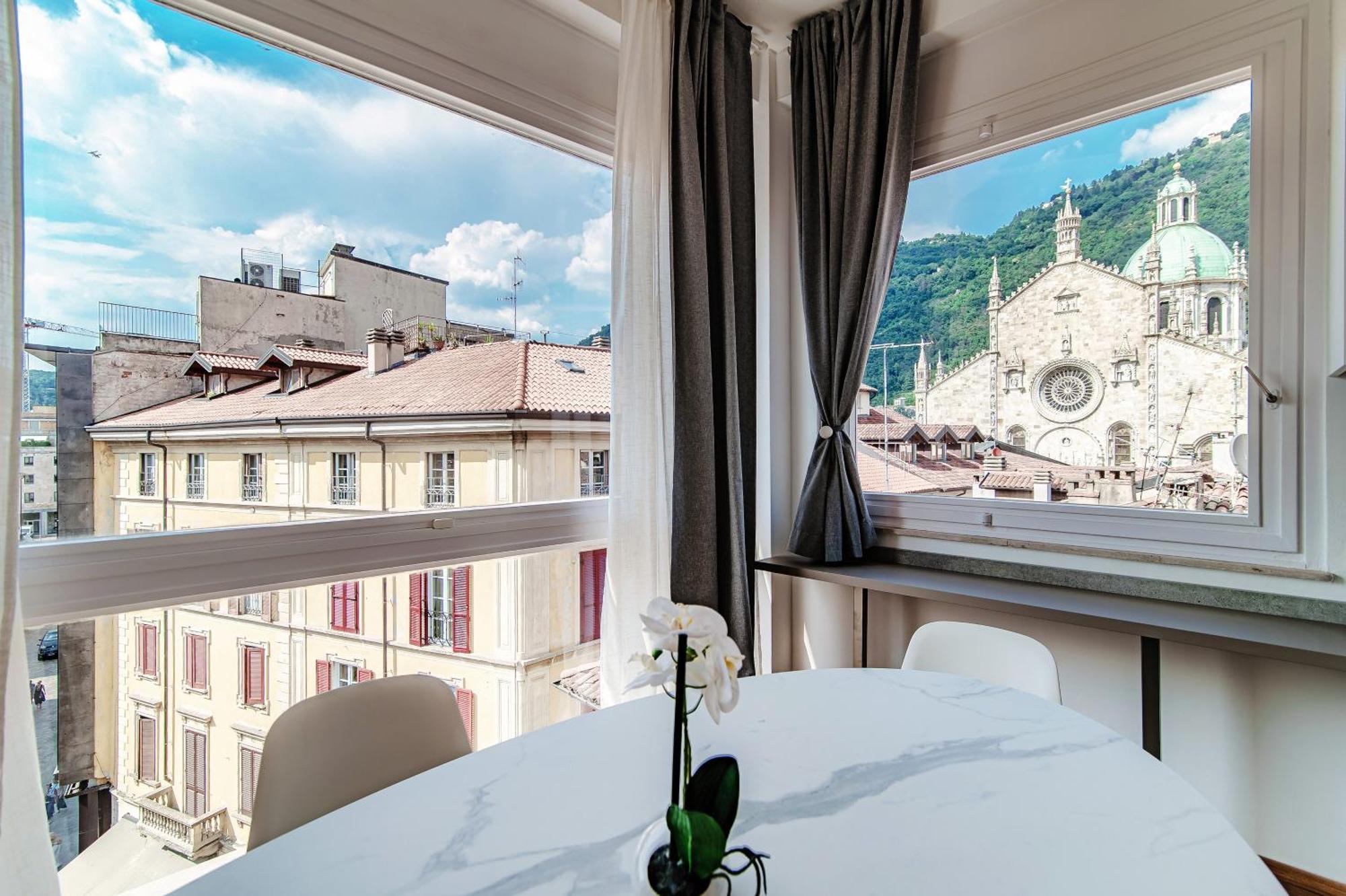Downtown Como-Luxury Suites المظهر الخارجي الصورة